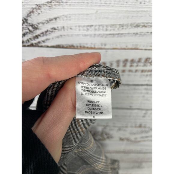 LA Hearts Gray Plaid Pleated Mini Skirt Small Academia School Girl Goth Punk - Picture 6 of 6